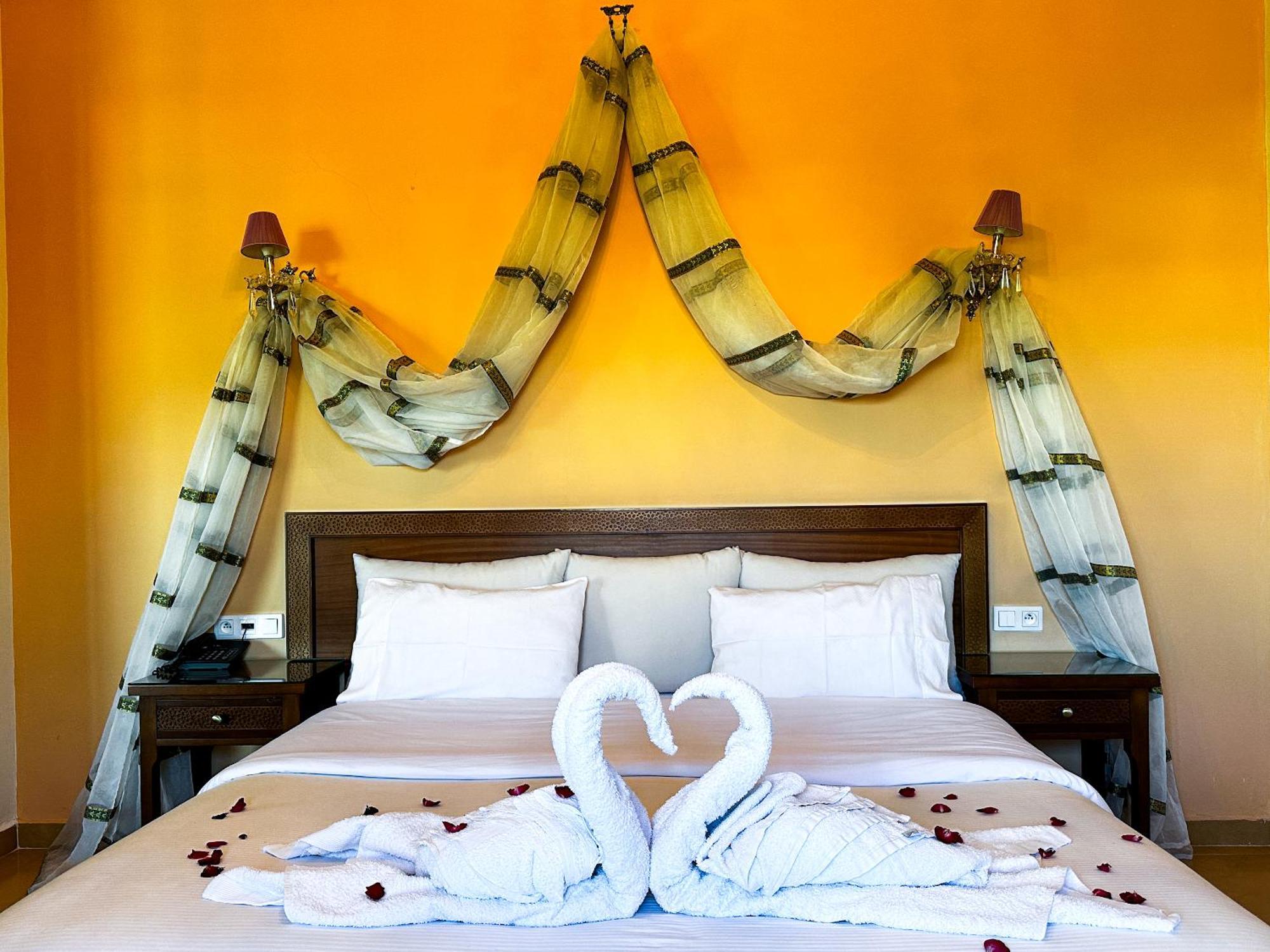 Riad Dar Achaach Tétouan Екстериор снимка